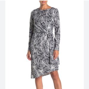 Julia Jordan‎ Asymmetrical Snake Print Dress
